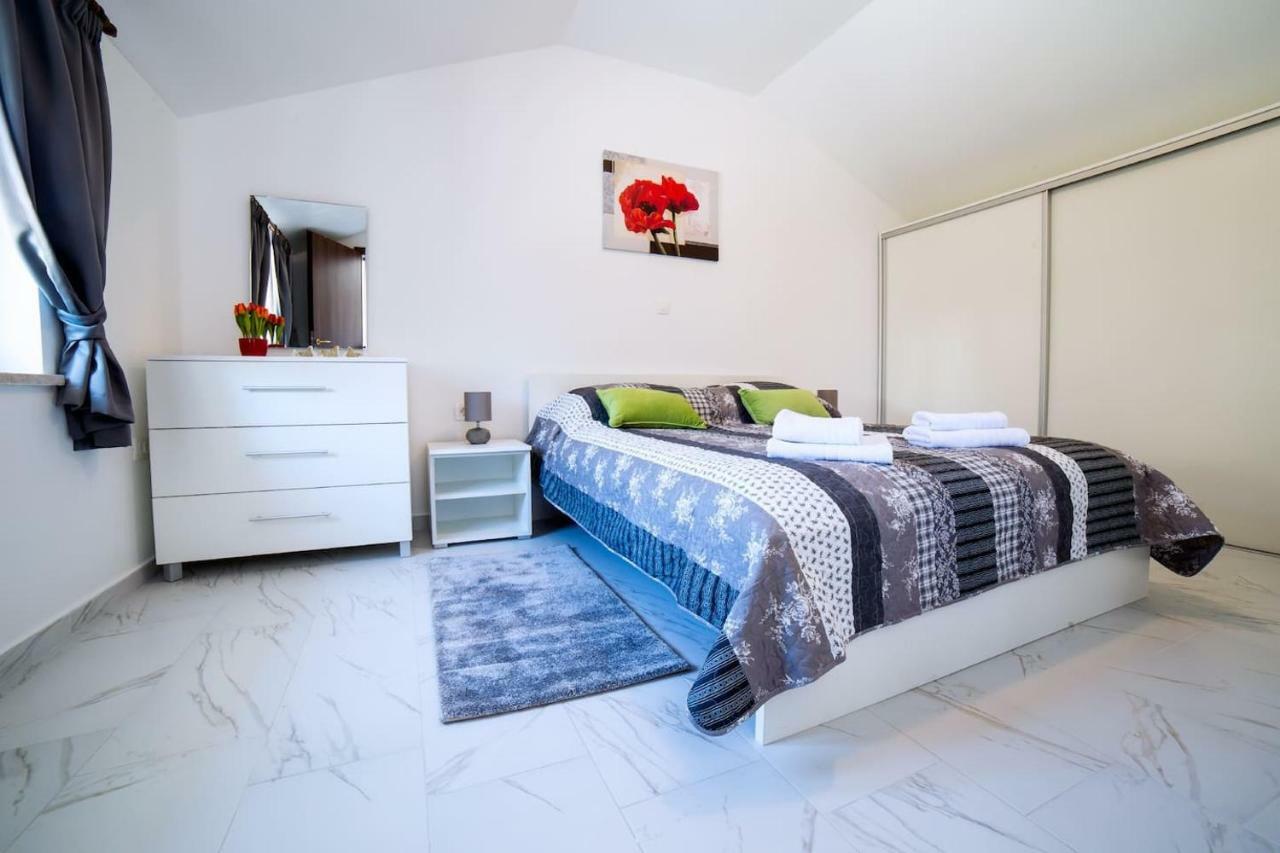 Apartment Podini Brseč Extérieur photo
