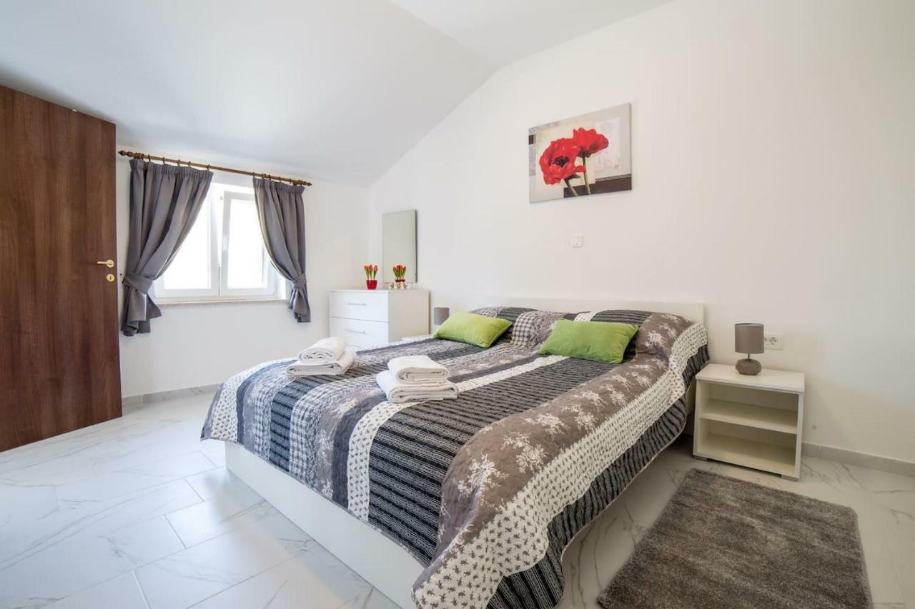 Apartment Podini Brseč Extérieur photo